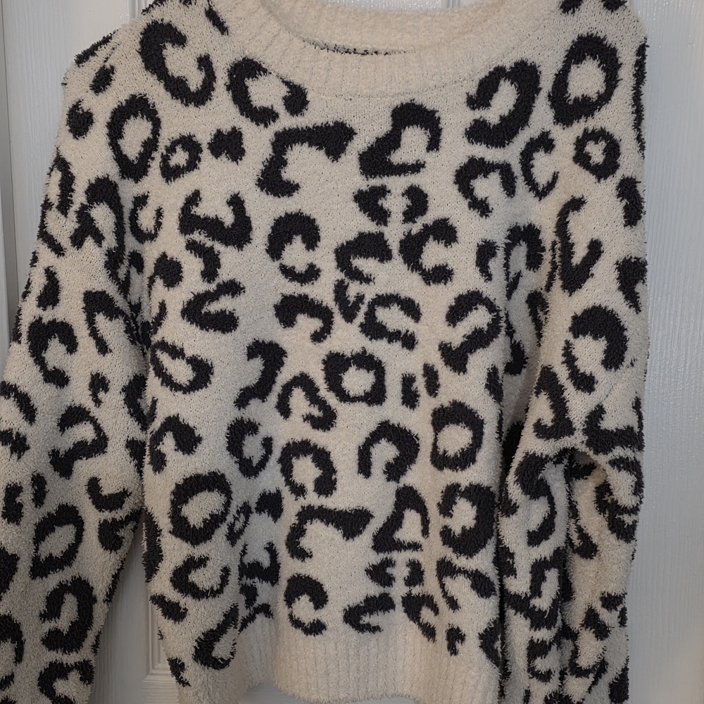 Leopard Print Sweater - Black and Cream